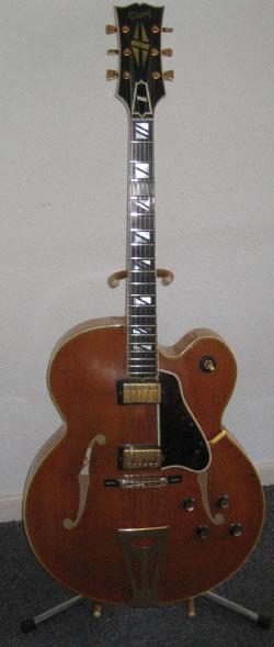 An Archtop guitar